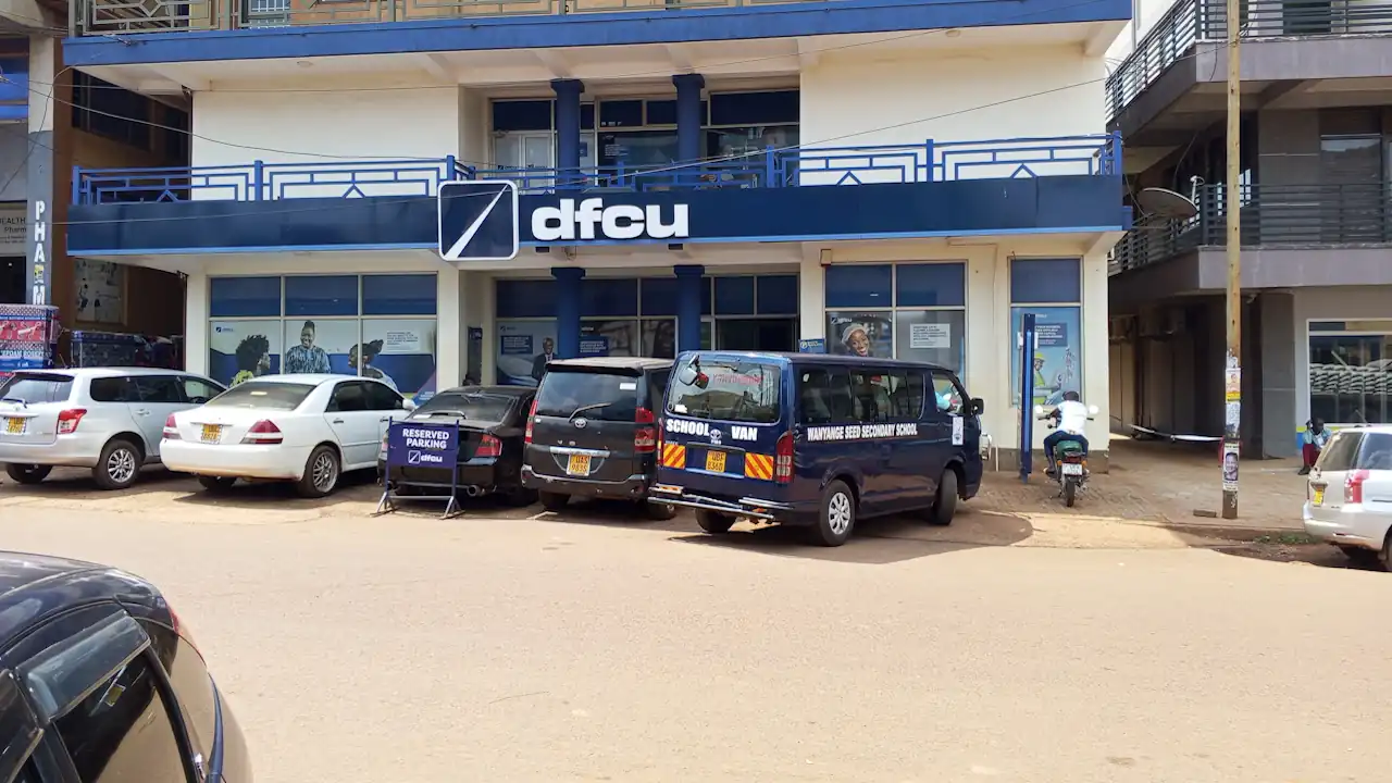 Dfcu bank branch in jinja town
